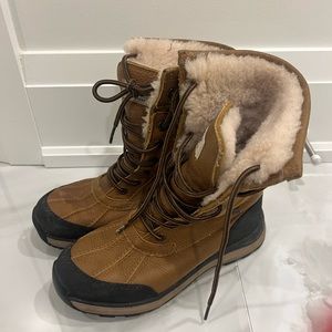 Ugg women’s winter boots waterproof size 7